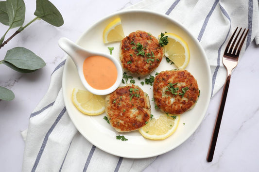 Snow Crab Cakes Opilio with Spicy Aioli: A Recipe by Carmelita Seafood